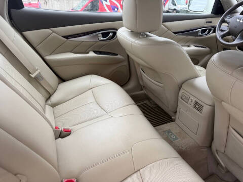 2012 Infiniti M37 x