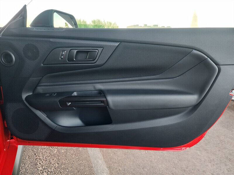 2024 Ford Mustang Dark Horse