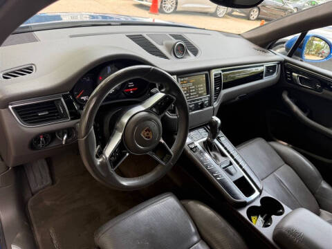 2016 Porsche Macan S