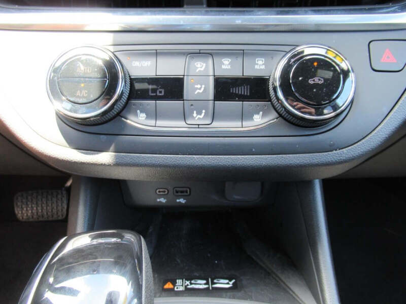 2024 Buick Envista Preferred