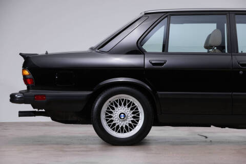 1988 BMW M5