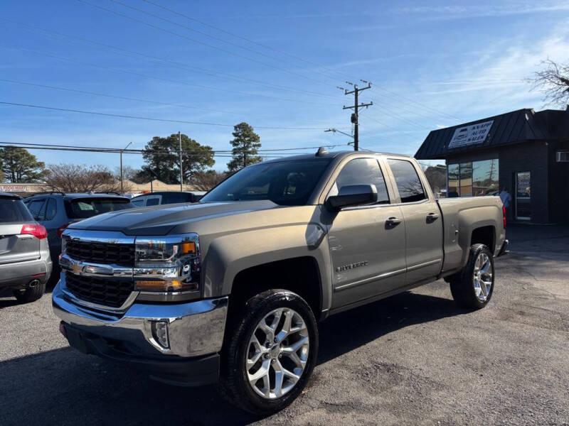 Chevrolet Silverado 1500's photo