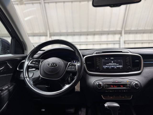 2019 Kia Sorento LX