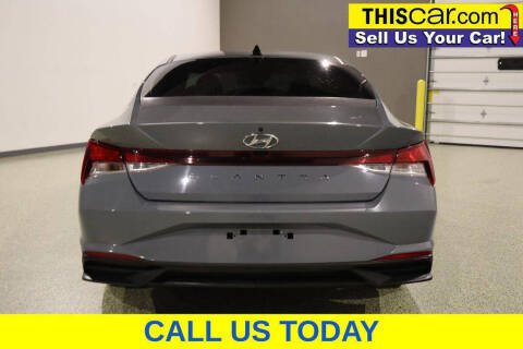 2022 Hyundai Elantra