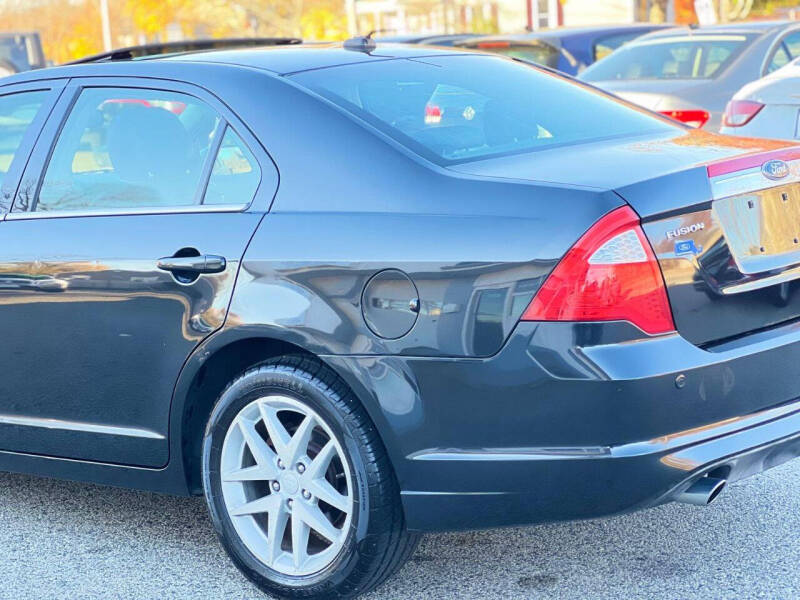 2012 Ford Fusion SEL photo 11