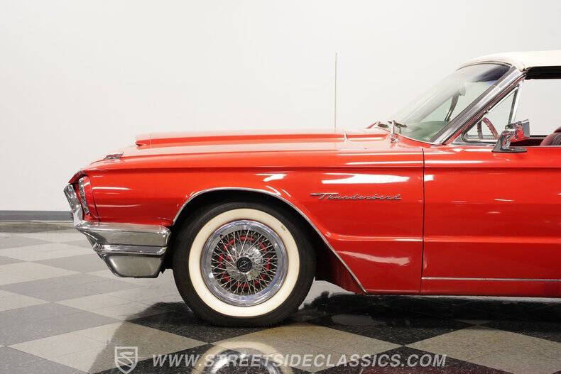 1964 Ford Thunderbird