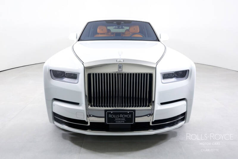 2022 Rolls-Royce Phantom EWB