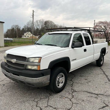 2003 Chevrolet Silverado 2500HD for sale at 601 Auto Sales in Mocksville NC