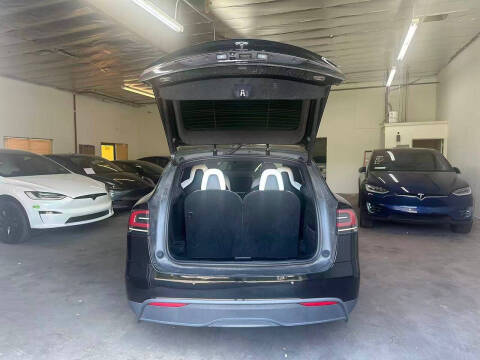 2022 Tesla Model X