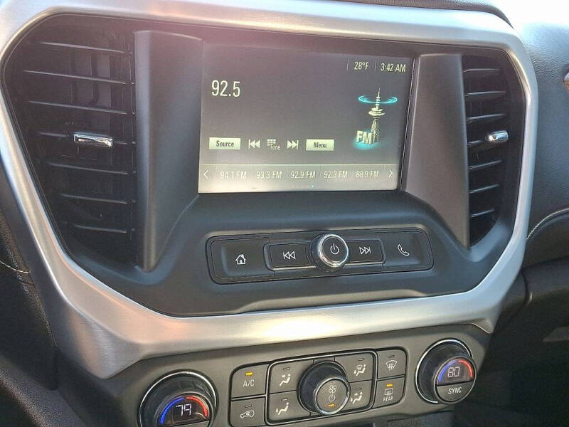 2018 GMC Acadia SLE-2