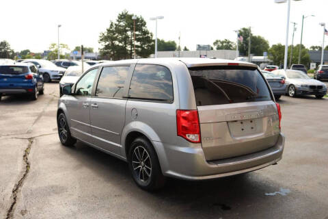 2016 Dodge Grand Caravan R/T