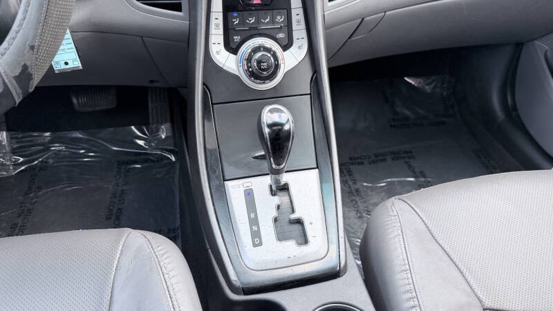 2012 Hyundai Elantra Limited