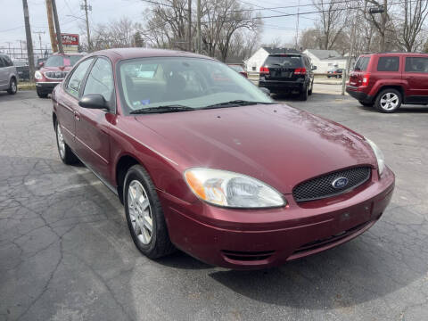 2007 Ford Taurus for sale at Jeffs Auto Sales in Springfield IL