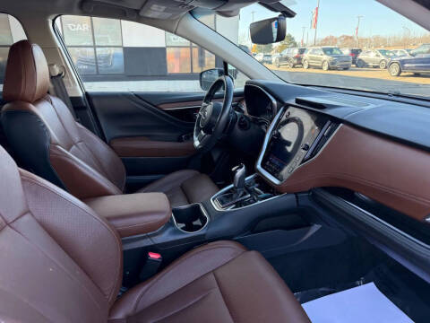 2022 Subaru Outback Touring XT