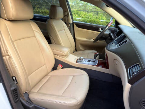 2012 Hyundai Genesis 4.6L V8