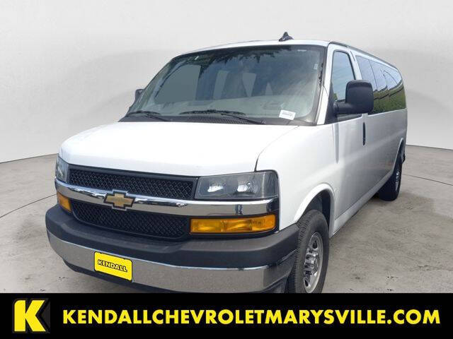 2025 Chevrolet Express LT 3500