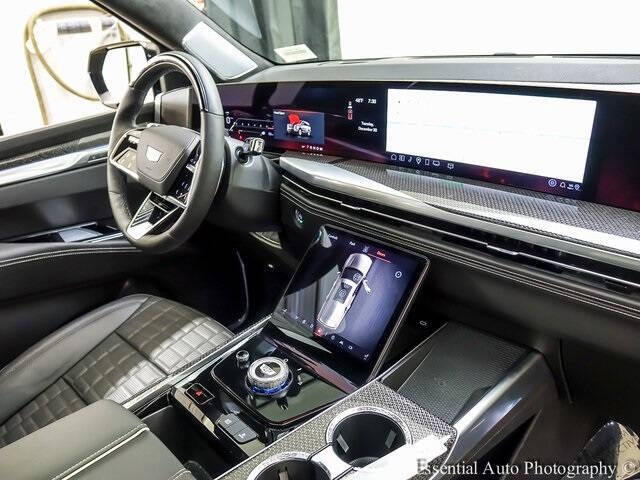 2025 Cadillac Escalade-V