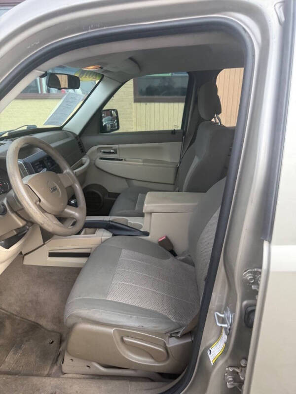 2010 Jeep Liberty Sport