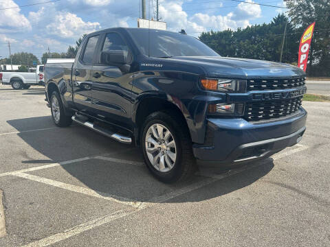 2020 Chevrolet Silverado 1500 Custom