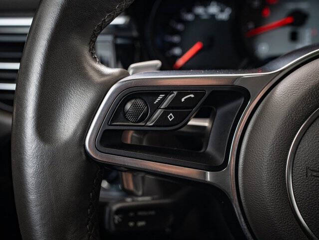 2019 Porsche Macan S