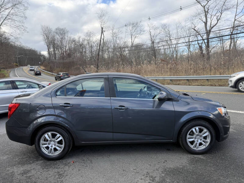 2013 Chevrolet Sonic LT Auto
