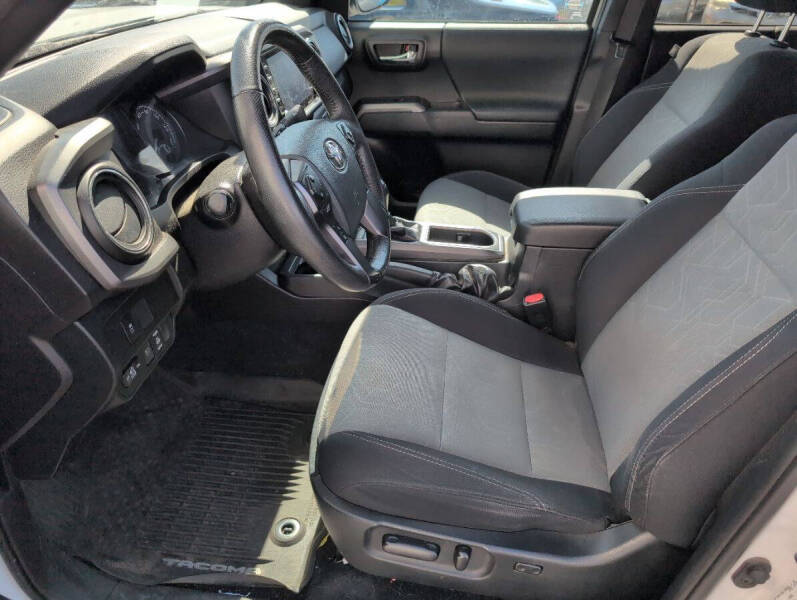 2020 Toyota Tacoma TRD Sport