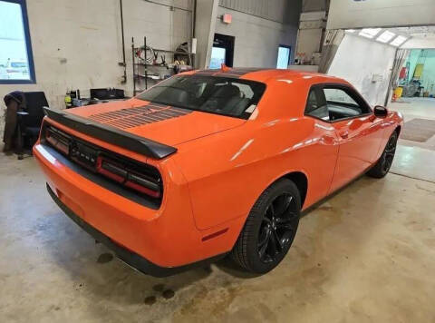 2018 Dodge Challenger SXT Plus