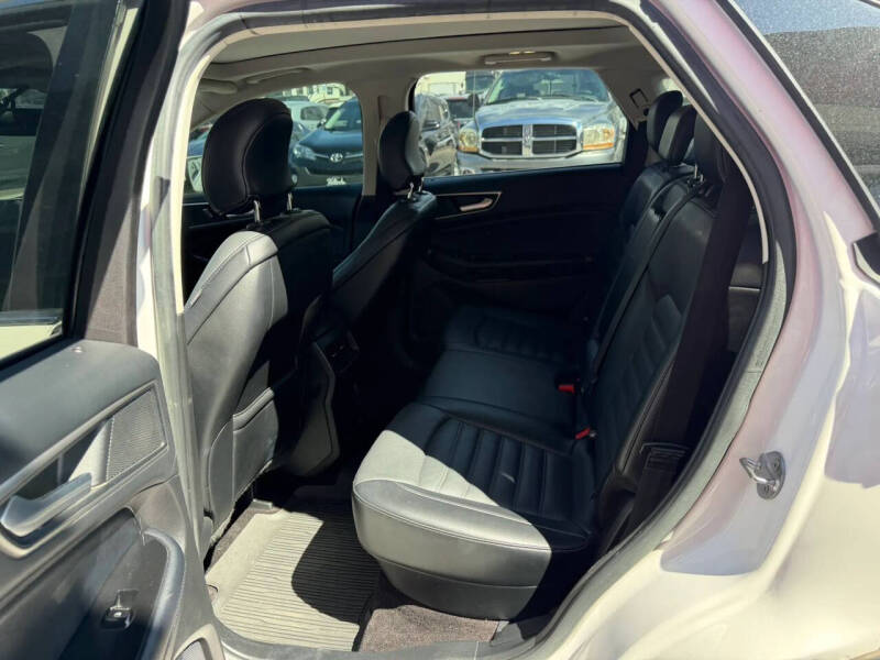 2017 Ford Edge SEL