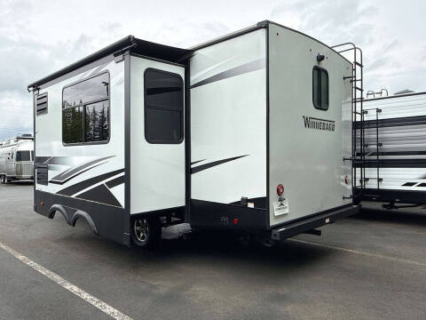 2021 Winnebago Voyage