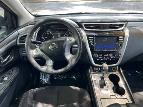 2017 Nissan Murano SV