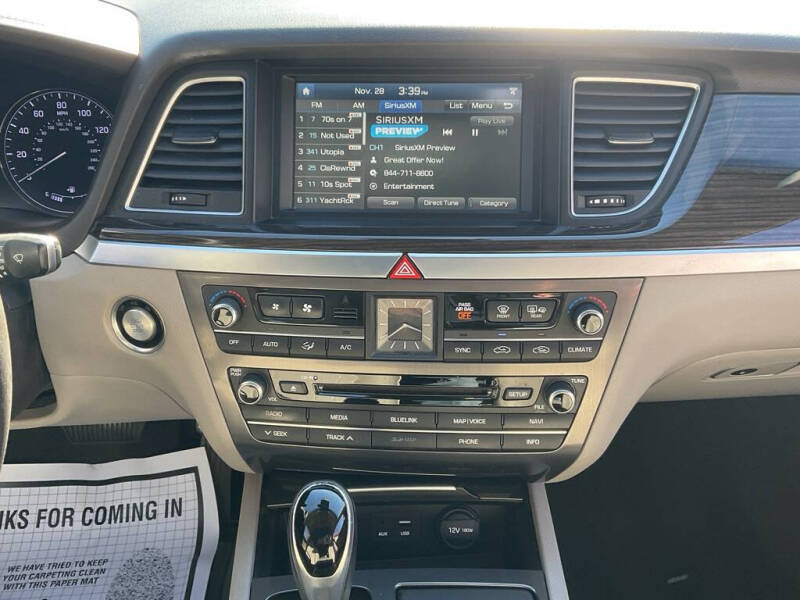 2015 Hyundai Genesis