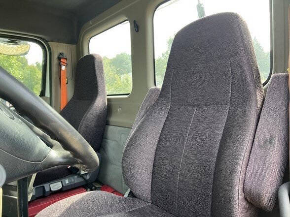 2015 Freightliner Cascadia