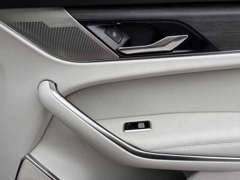 2022 Jaguar F-PACE P250 S