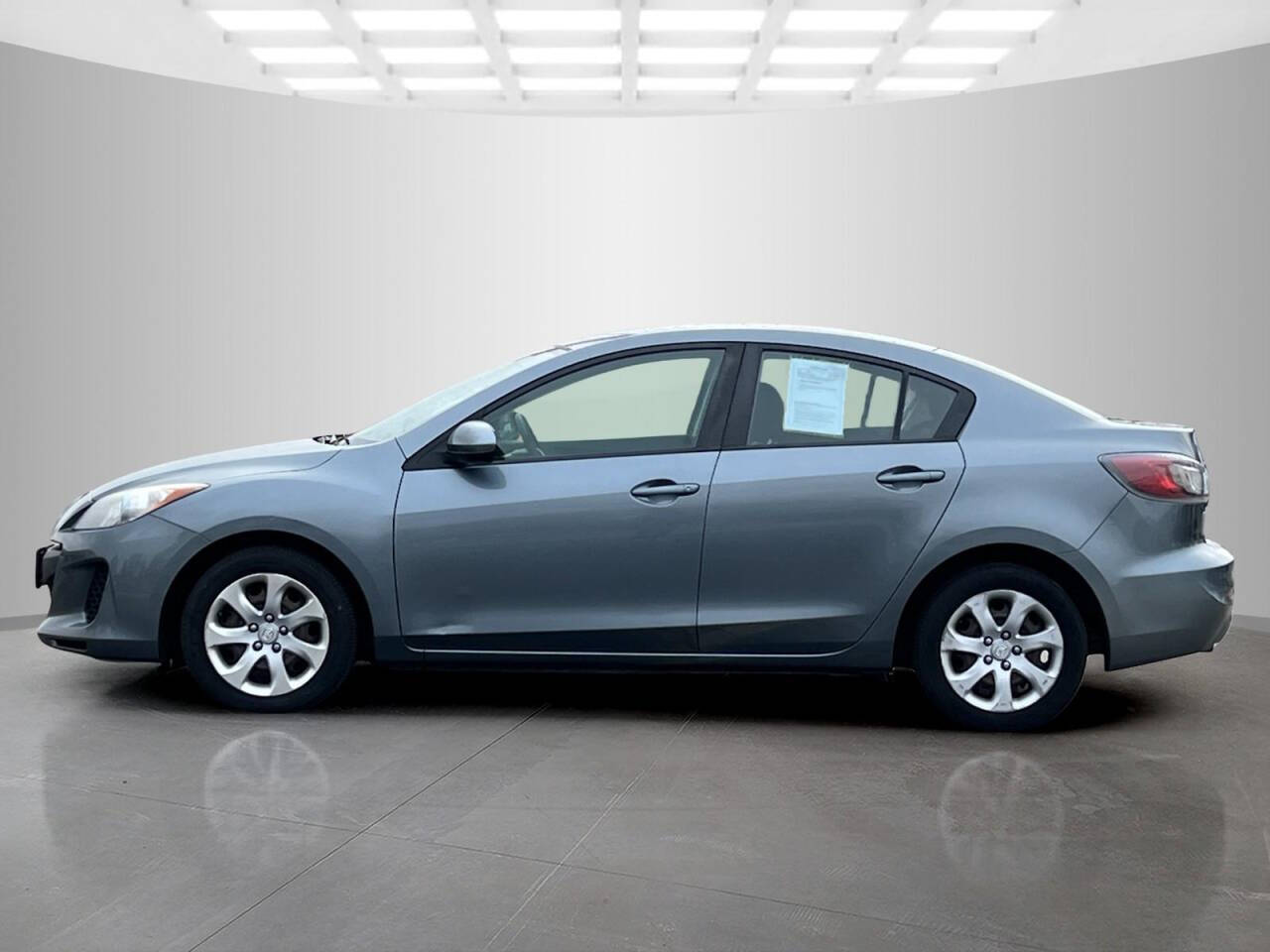 2013 Mazda Mazda3 for sale at Used Cars Toledo in Oregon, OH