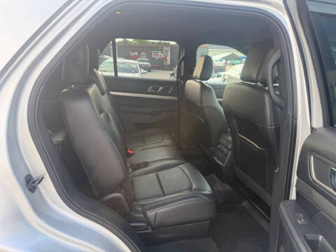 2018 Ford Explorer XLT