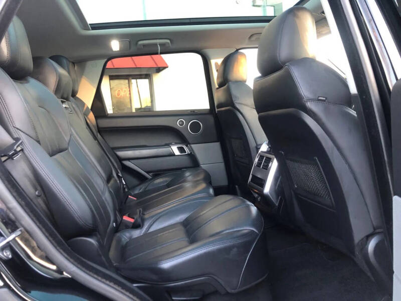 2017 Land Rover Range Rover Sport HSE