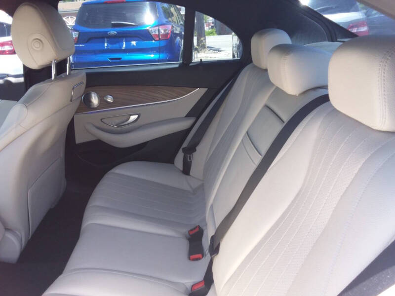 2018 Mercedes-Benz E-Class E 300