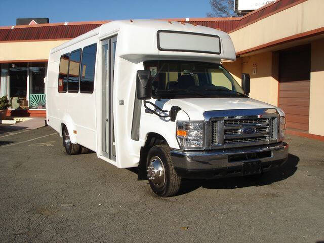 2011 Ford E-Series