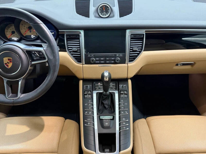 2018 Porsche Macan S