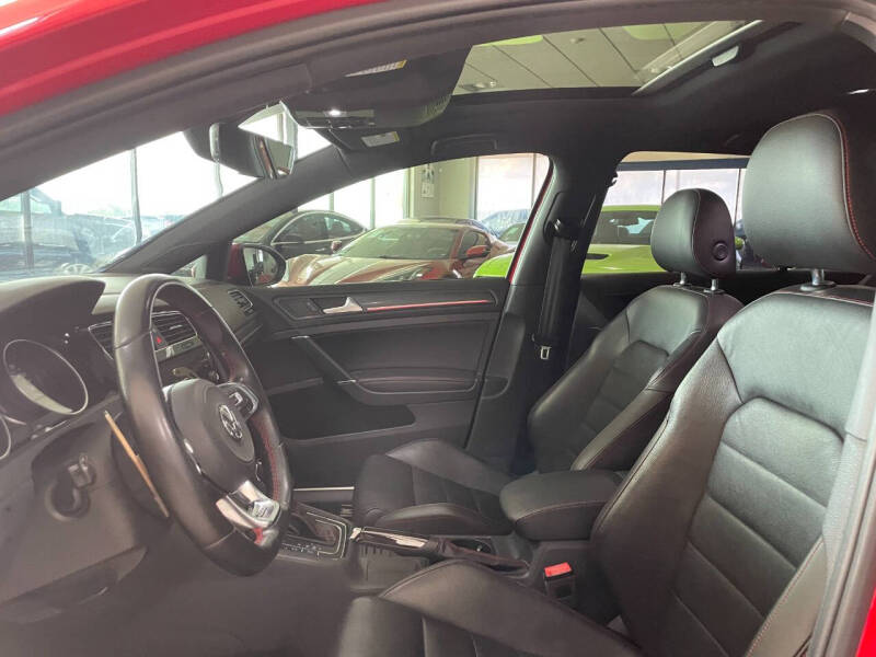 2020 Volkswagen Golf GTI Autobahn