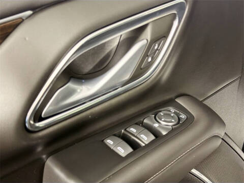 2022 GMC Yukon XL SLE