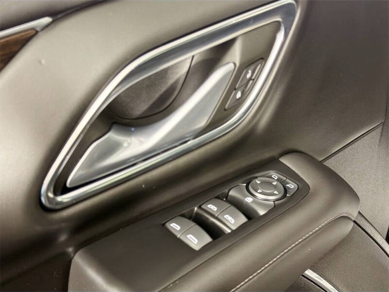 2022 GMC Yukon XL SLE