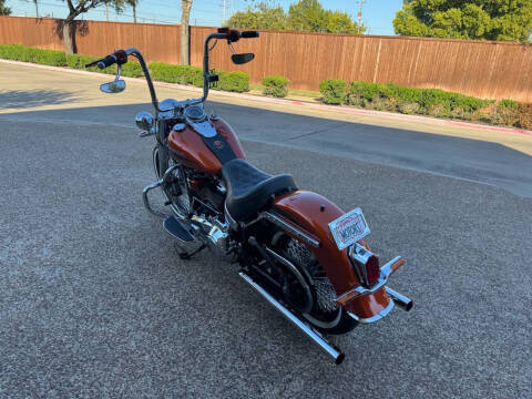 2020 Harley-Davidson Deluxe