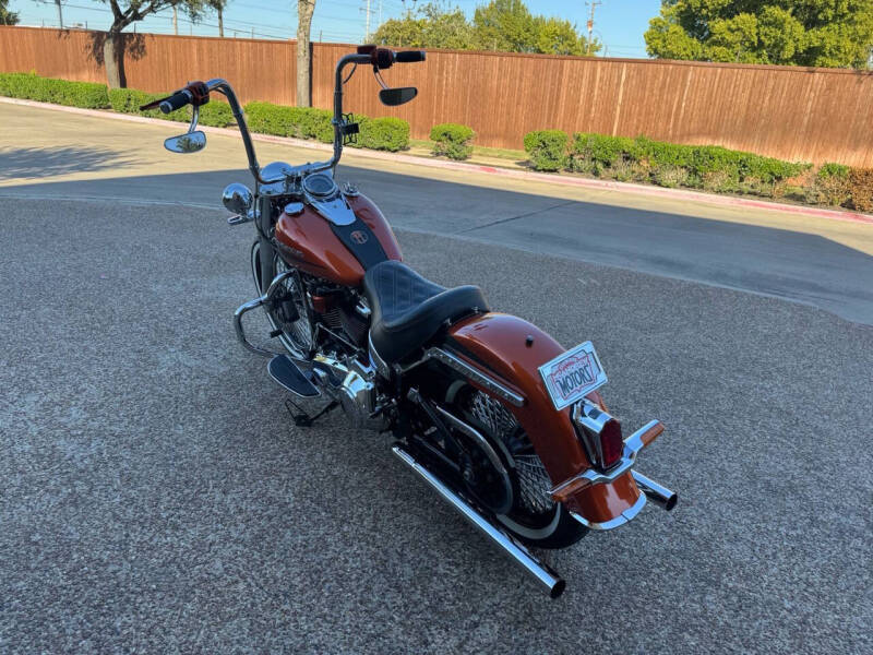 2020 Harley-Davidson Deluxe