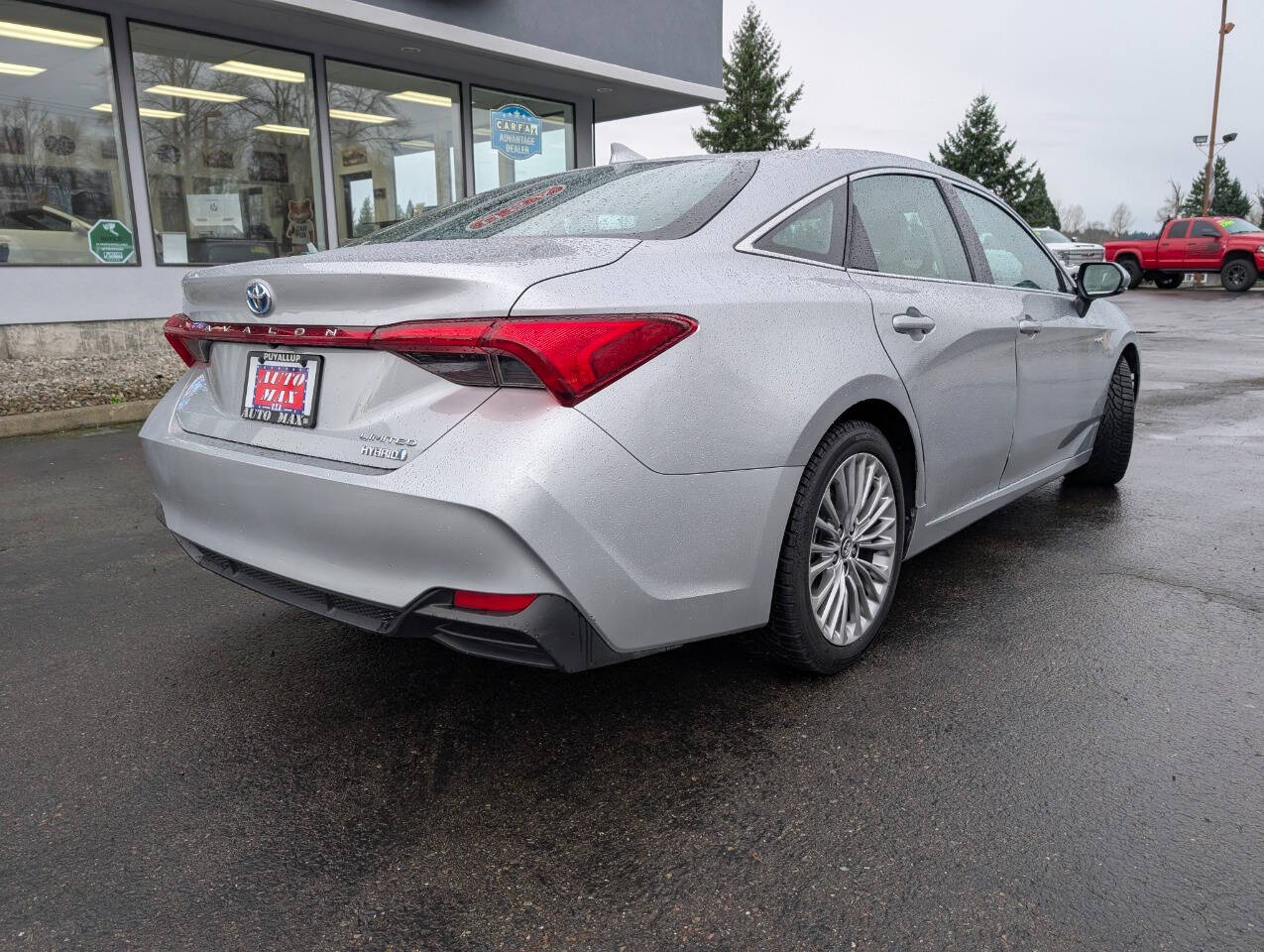 used 2019 Toyota Avalon Hybrid car, priced at $29,999