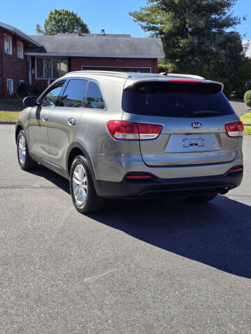 2016 Kia Sorento LX