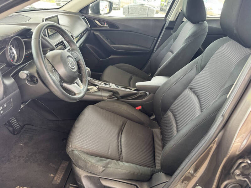 2015 Mazda MAZDA3 i Touring