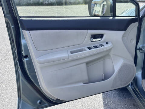 2014 Subaru Impreza 2.0i Premium