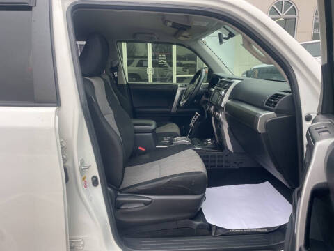 2016 Toyota 4Runner SR5