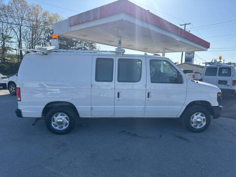 2014 Ford E-Series E-150